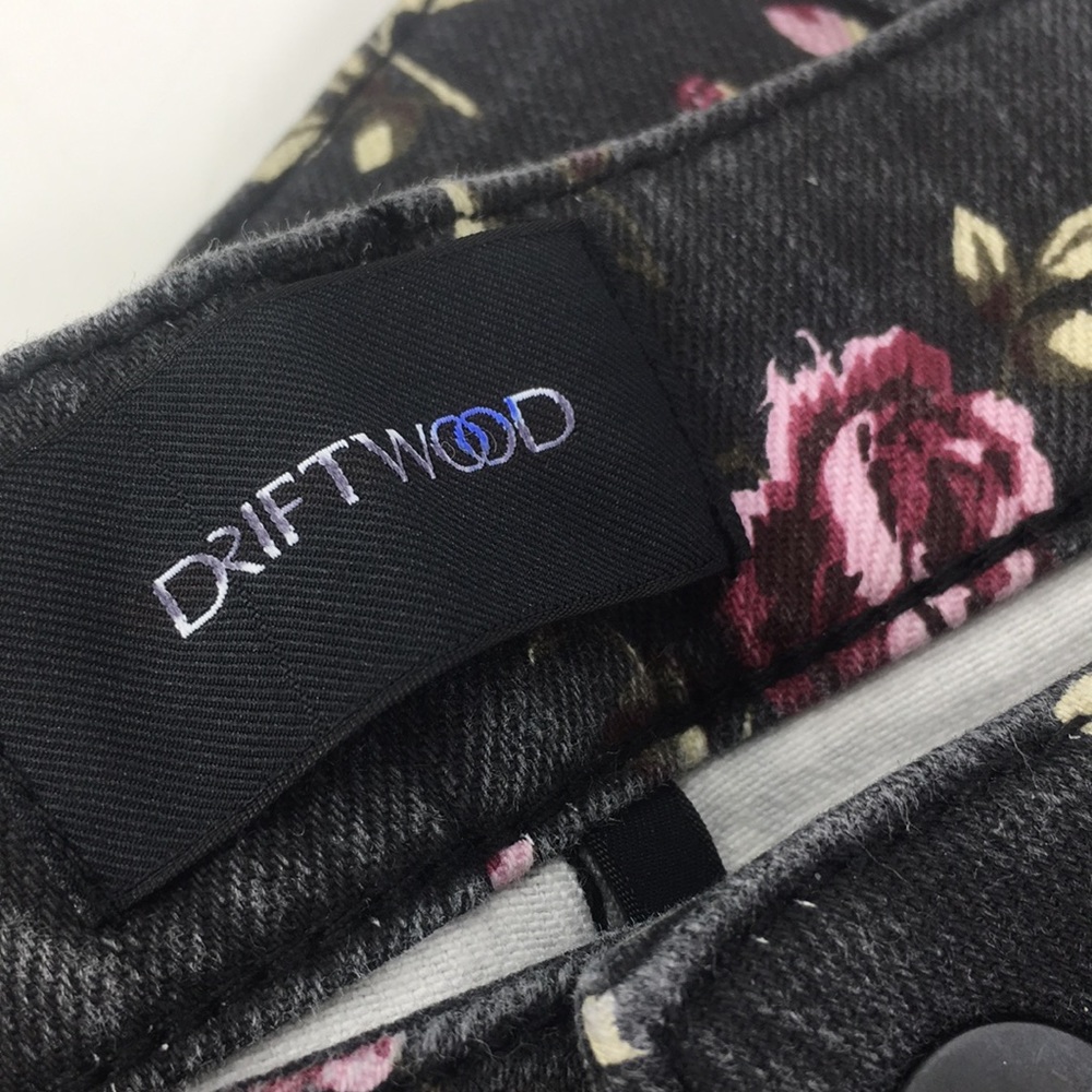 NEW Driftwood Jackie Skinny Ditzy Rose Garden Jeans - Picture 9 of 10
